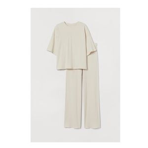 NWT H&M Ribbed Cream Pajamas Set (Sold Out Online)